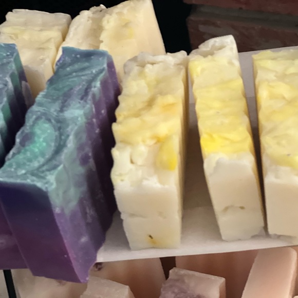 Handmade soap - Picture 3 of 4